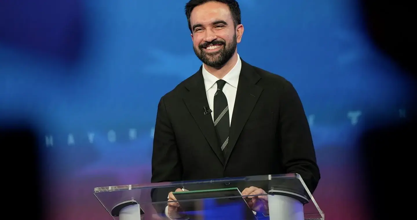 Εκλογές στη Νέα Υόρκη: Ο Ζοχράν Μαμντάνι ετοιμάζεται να γράψει ιστορία