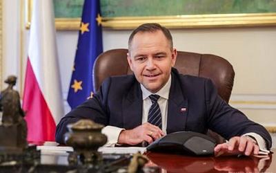 Πολωνία: Αλλαγή φρουράς τελευταίας στιγμής στην τηλεδιάσκεψη με Τραμπ
