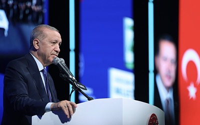 Ερντογάν: Κλιμακώνει τις πιέσεις για λύση δύο κρατών στην Κύπρο