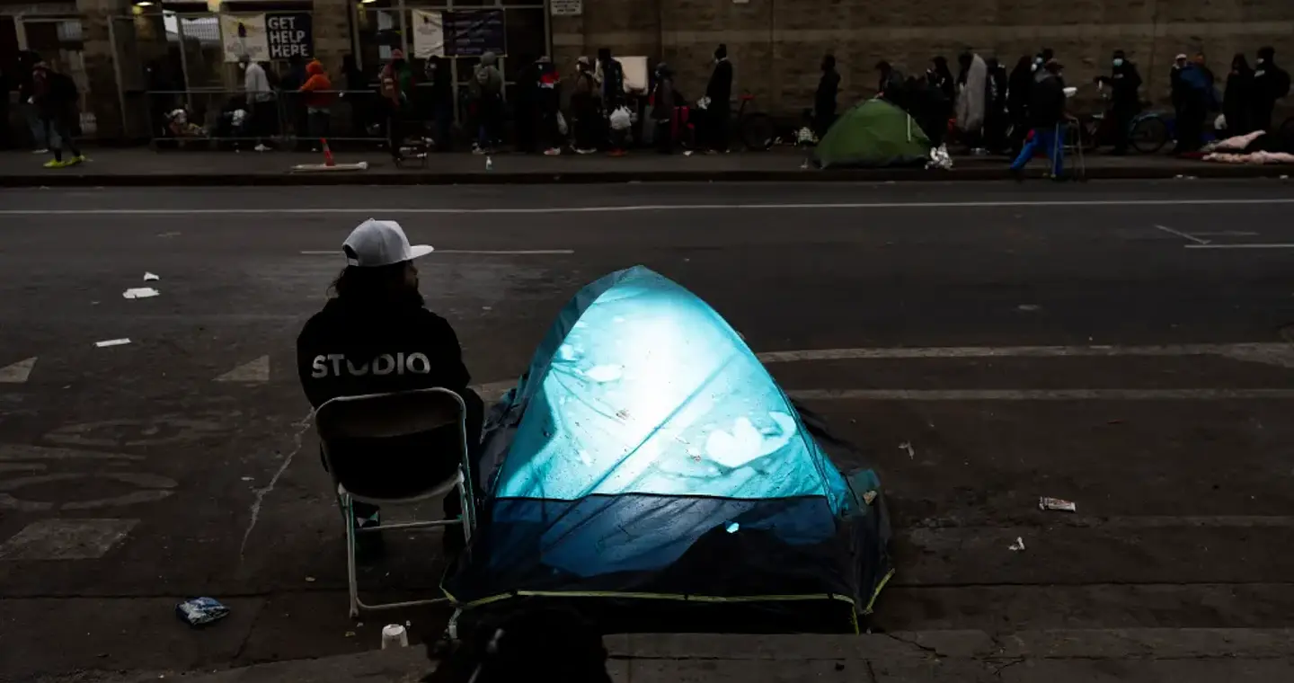 Το μισό επίδομα θα πάρουν οι φτωχοί στις ΗΠΑ