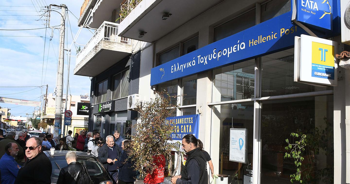 ΕΛΤΑ: Παραμένει η ένταση παρά την παραίτηση