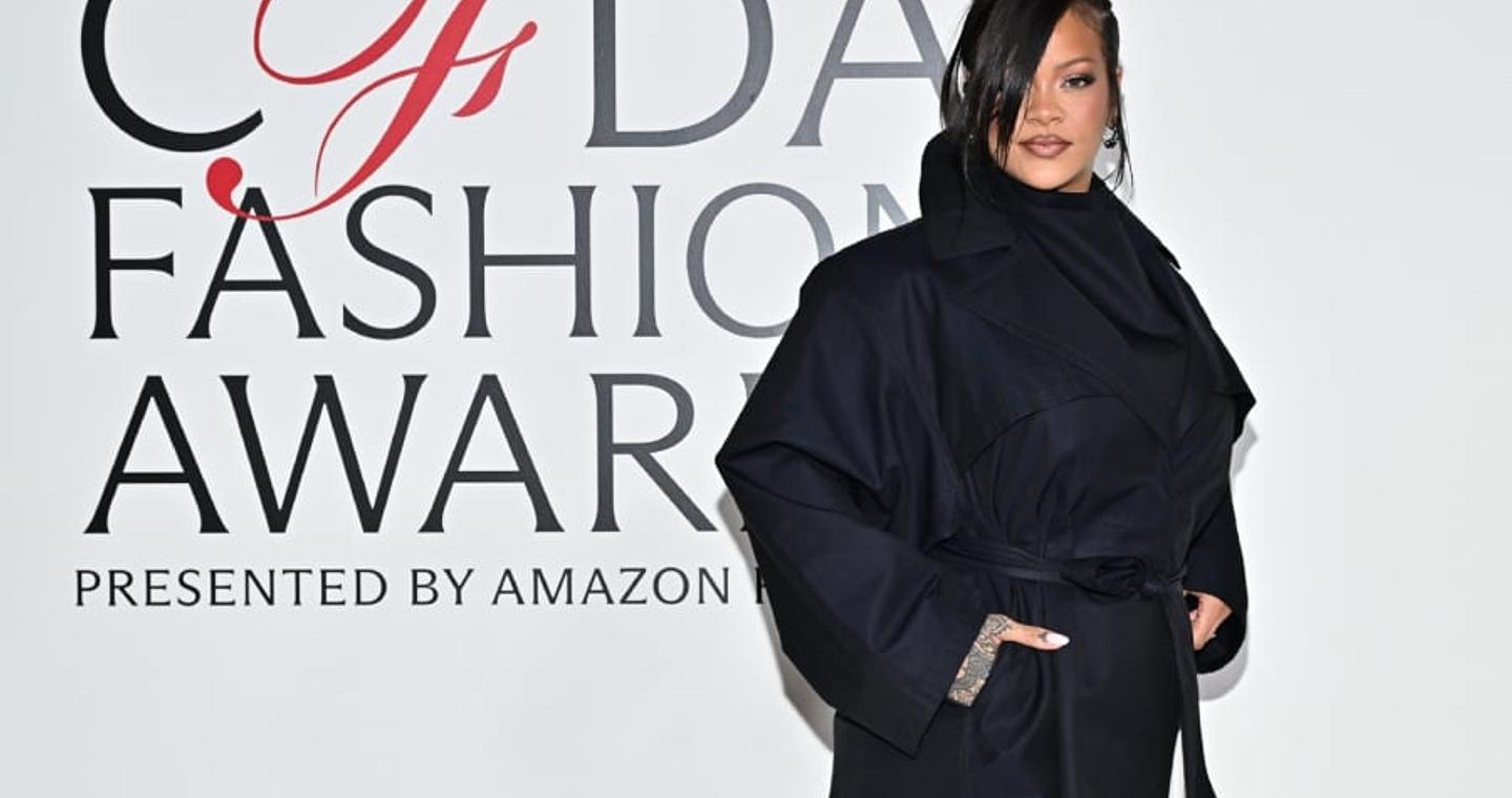 Η πρώτη εμφάνιση της Ριάνα στο κόκκινο χαλί μετά τη γέννηση της κόρης της