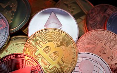 Bitcoin: Νέο ιστορικό ρεκόρ! Πόσο εκτινάχθηκε η τιμή του;