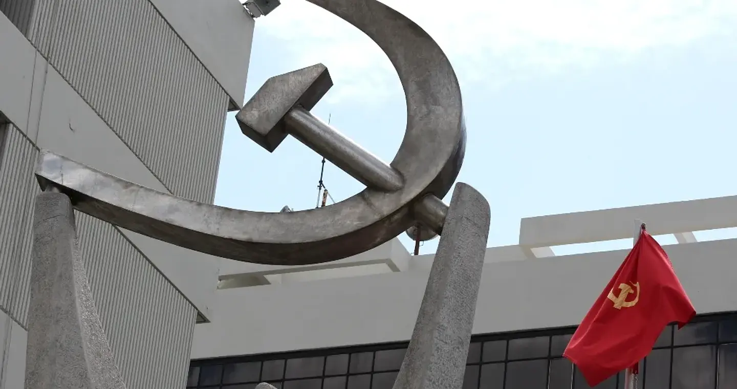 «Χαστούκι» ΚΚΕ σε Μητσοτάκη για Βορίζια: Κουβέντα για τα οικονομικά συμφέροντα