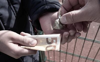 Αχαΐα: Μαθητής Γυμνασίου στο νοσοκομείο μετά από χρήση ναρκωτικών στο σχολείο