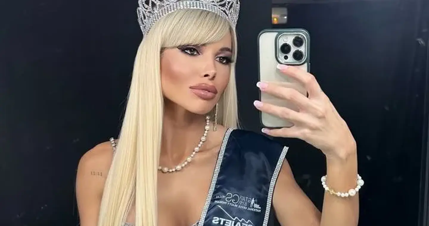 Miss Universe: Η Μαίρη Χατζηπαύλου θα εκπροσωπήσει την Ελλάδα στον διαγωνισμό