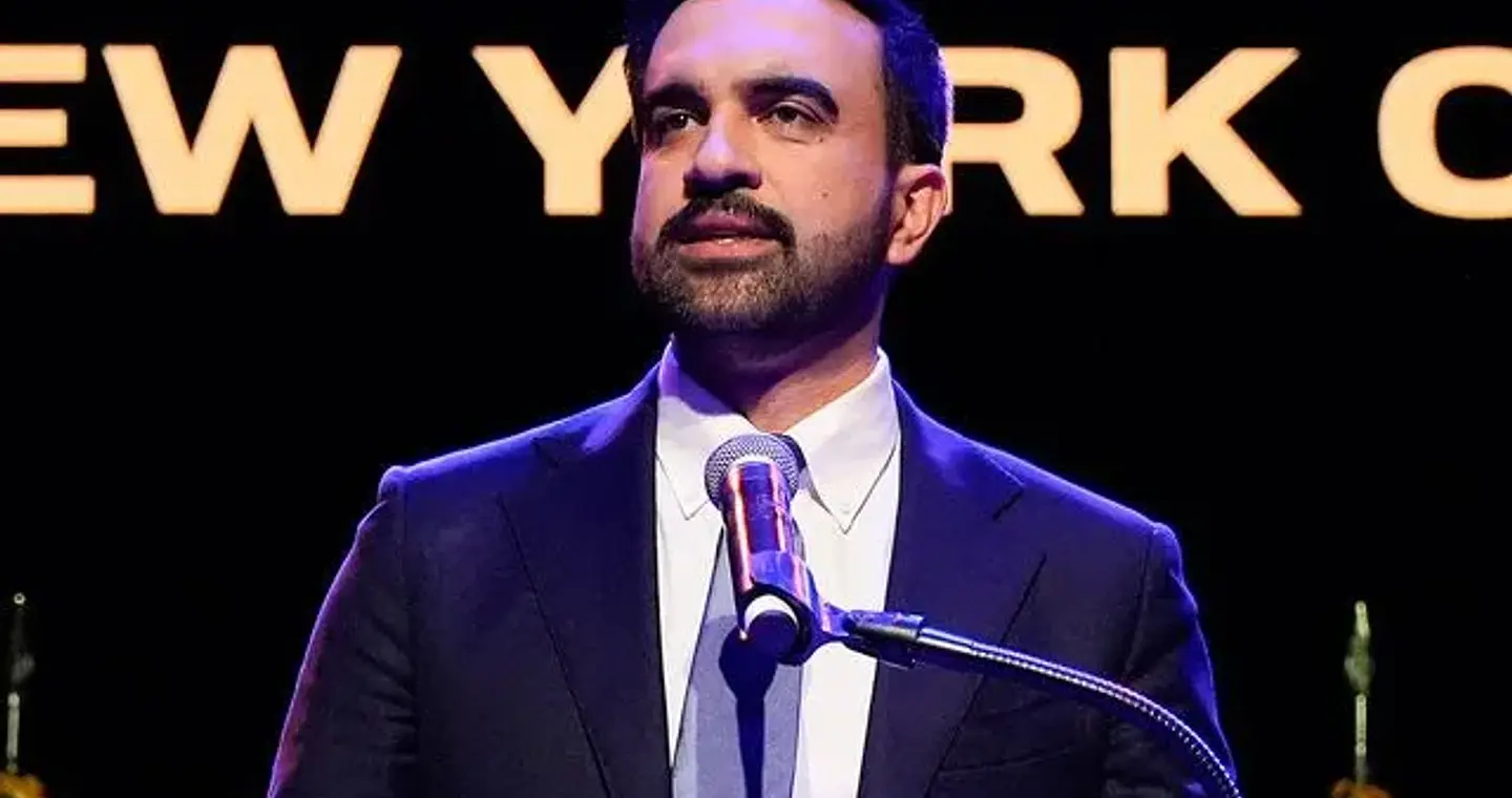 Οι “παγίδες” που μπορεί να στήσει ο Τραμπ στην ατζέντα του Ζοχράν Μαμντάνι