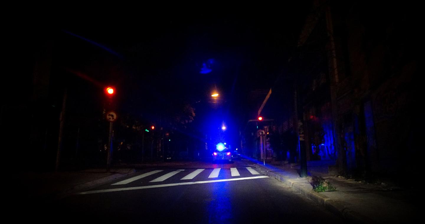 Σκούρτα Βοιωτίας: Βρέθηκε απανθρακωμένος άνδρας και με χειροπέδες μέσα σε αυτοκίνητο