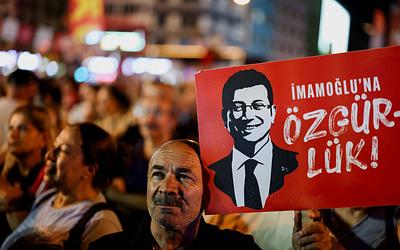 Τουρκία: Διώκεται ο Ιμάμογλου με ποινή-μαμούθ και απαγόρευση του CHP!