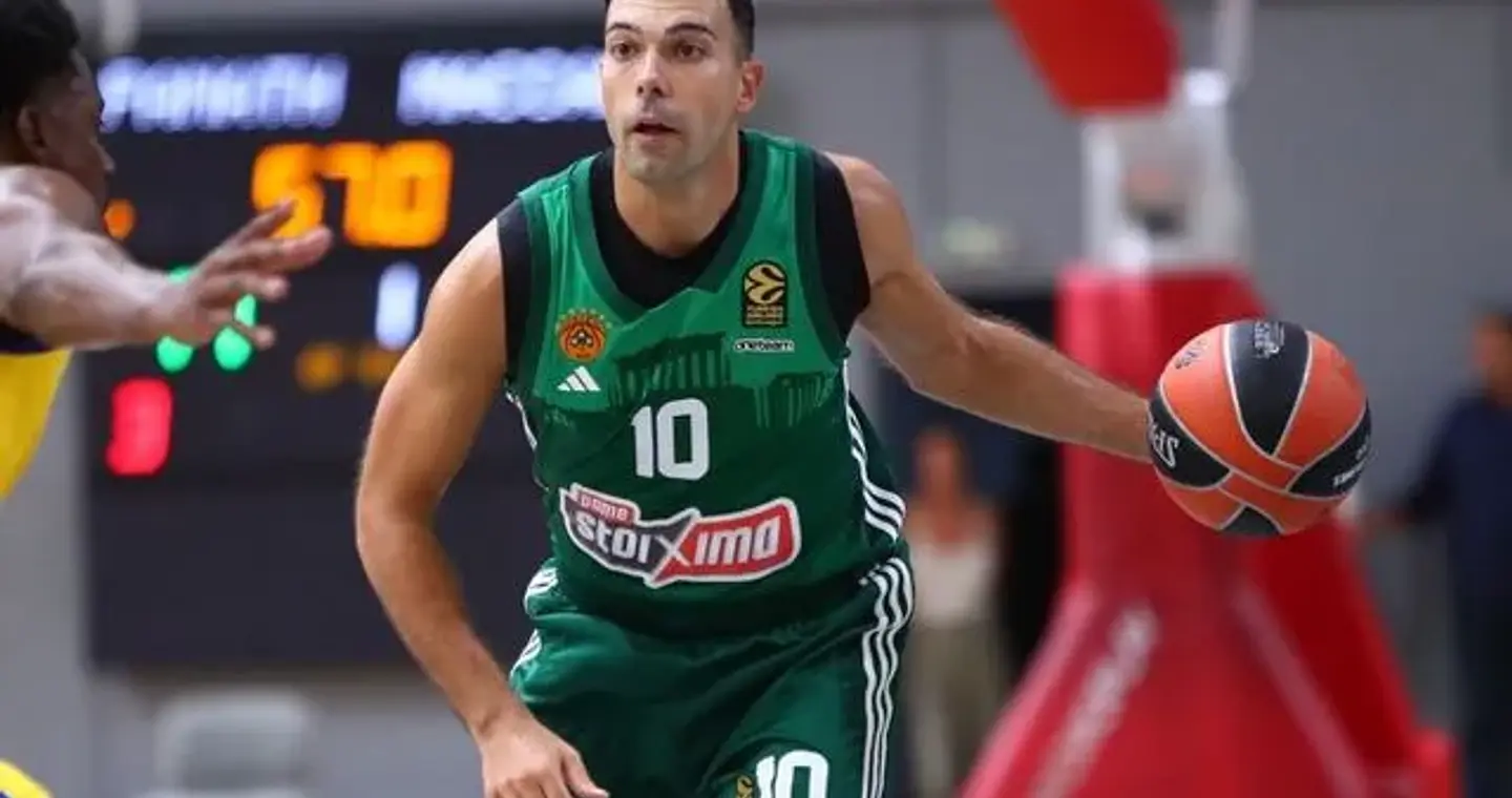 Κώστας Σλούκας: Ξεπέρασε τον Βασίλη Σπανούλη σε εύστοχα τρίποντα στην EuroLeague