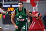 Σλούκας: Έγραψε ιστορία! Πρώτος Έλληνας στα τρίποντα της EuroLeague!