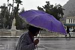 Ο καιρός σήμερα: Μικρή πτώση θερμοκρασίας και τοπικές βροχές