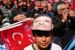 Τουρκία: Ένταλμα σύλληψης για δήμαρχο της Κωνσταντινούπολης – Έρευνες για διαφθορά!