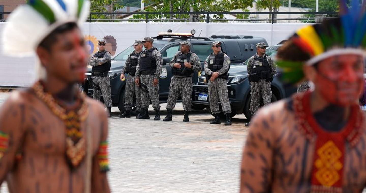 Διάσκεψη για το κλίμα: Διαμαρτυρίες και επεισόδια από αυτόχθονες για την καταστροφή του Αμαζονίου – «Τα δάση μας δεν είναι προς πώληση»