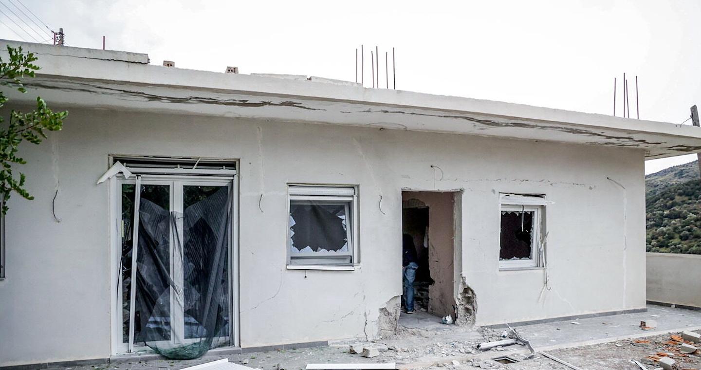 Μακελειό στα Βορίζια: Συνελήφθη 23χρονος ανιψιός του Φανούρη Καργάκη - Φέρεται να έβαλε τη βόμβα στο σπίτι των Φραγκιαδάκηδων