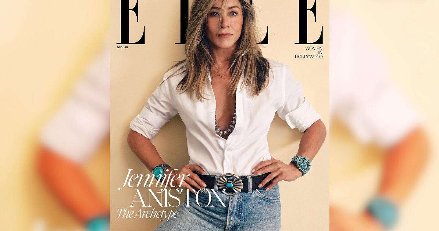 Τζένιφερ Άνιστον: Γδύνεται για το ELLE, αποθεώνει τον υπνοθεραπευτή σύντροφό της – «Πολύ φυσιολογικός»