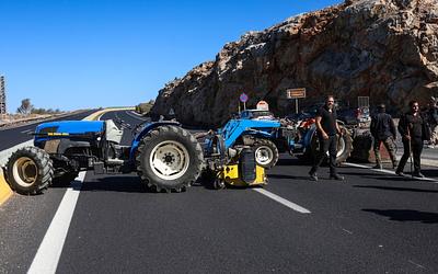 Αγρότες στο Κόκκινο: Πανελλαδική Κινητοποίηση στην Αθήνα με Καυτά Αιτήματα!