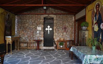 Σκάνδαλο σε Εκκλησία: Ιερείς Πούλαγαν Ναρκωτικά με «Βιτρίνα» τη Φιλανθρωπία!