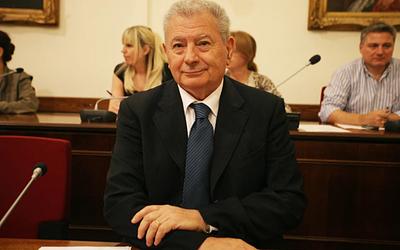 Βαλυράκης: «Τεράστιο σφάξιμο στο λαιμό», κατέθεσε ο αδελφός της χήρας