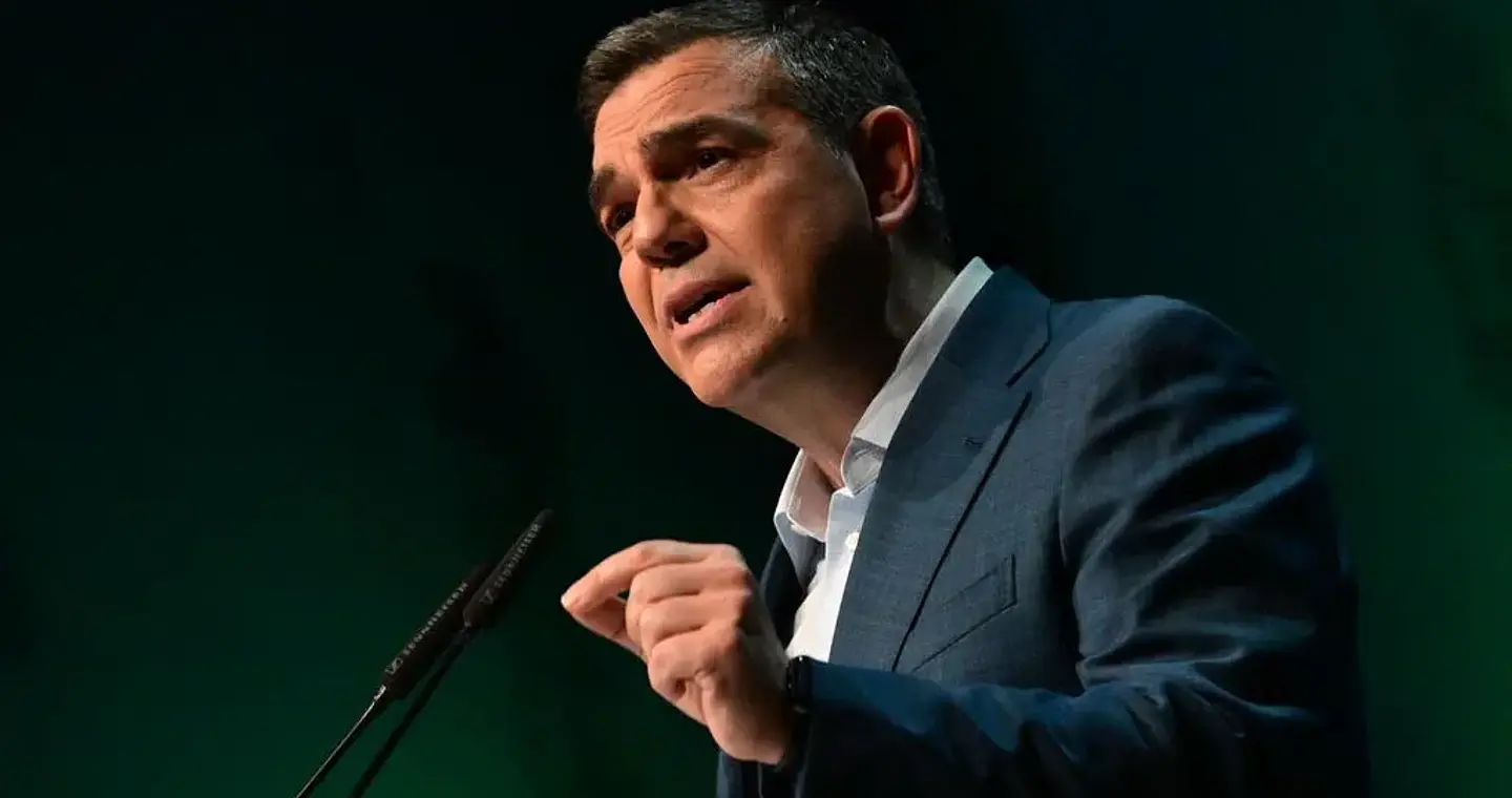 «Κεραυνοί» Τσίπρα στον Μητσοτάκη για τα σχόλιά του για την Ιθάκη