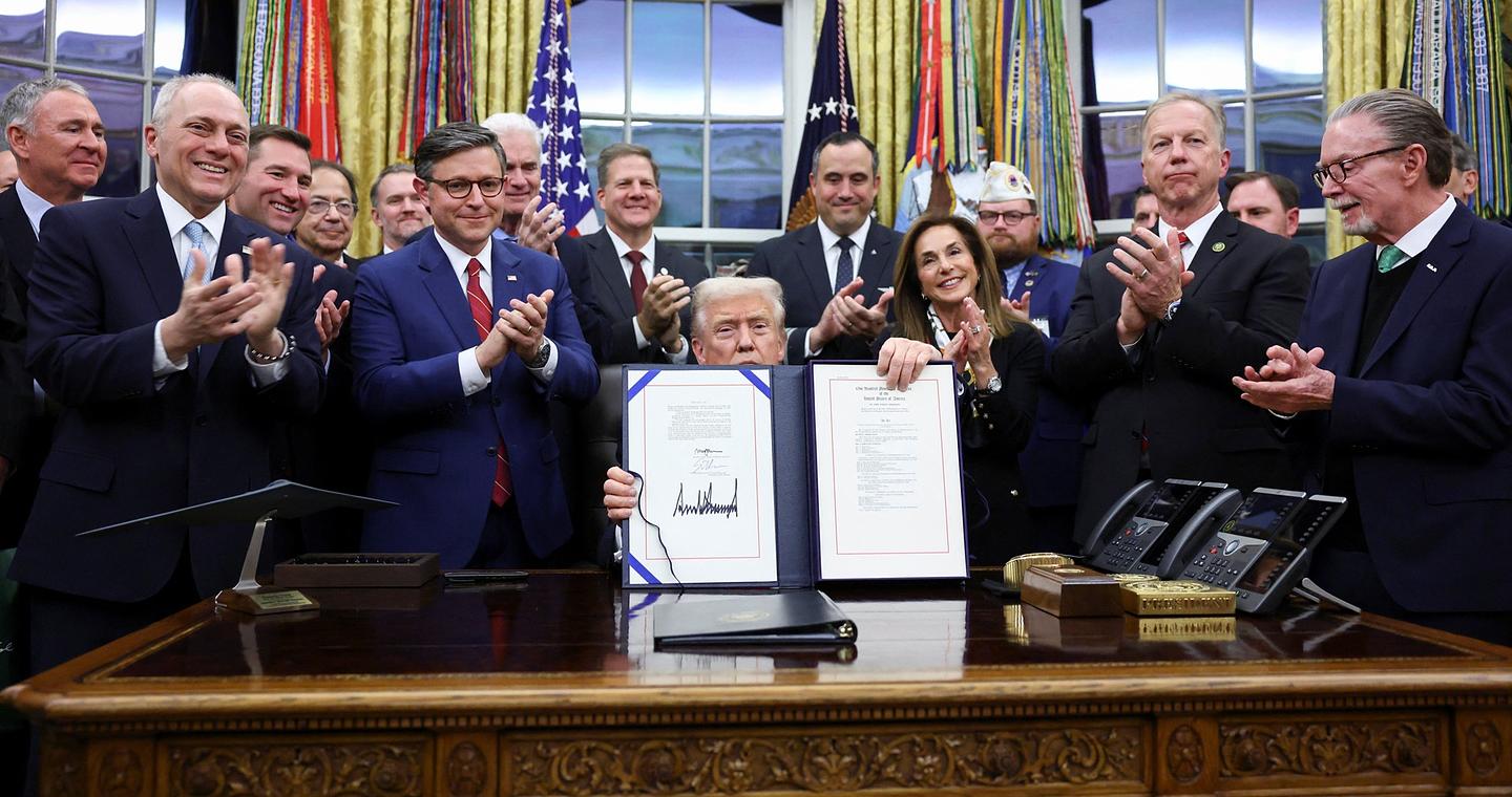 Εληξε το μεγαλύτερο shutdown στην αμερικανική Ιστορία