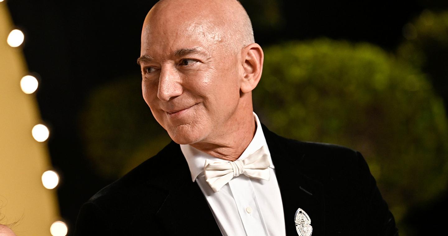 Τζεφ Μπέζος: «Σε λίγες δεκαετίες θα ζούμε στο διάστημα»