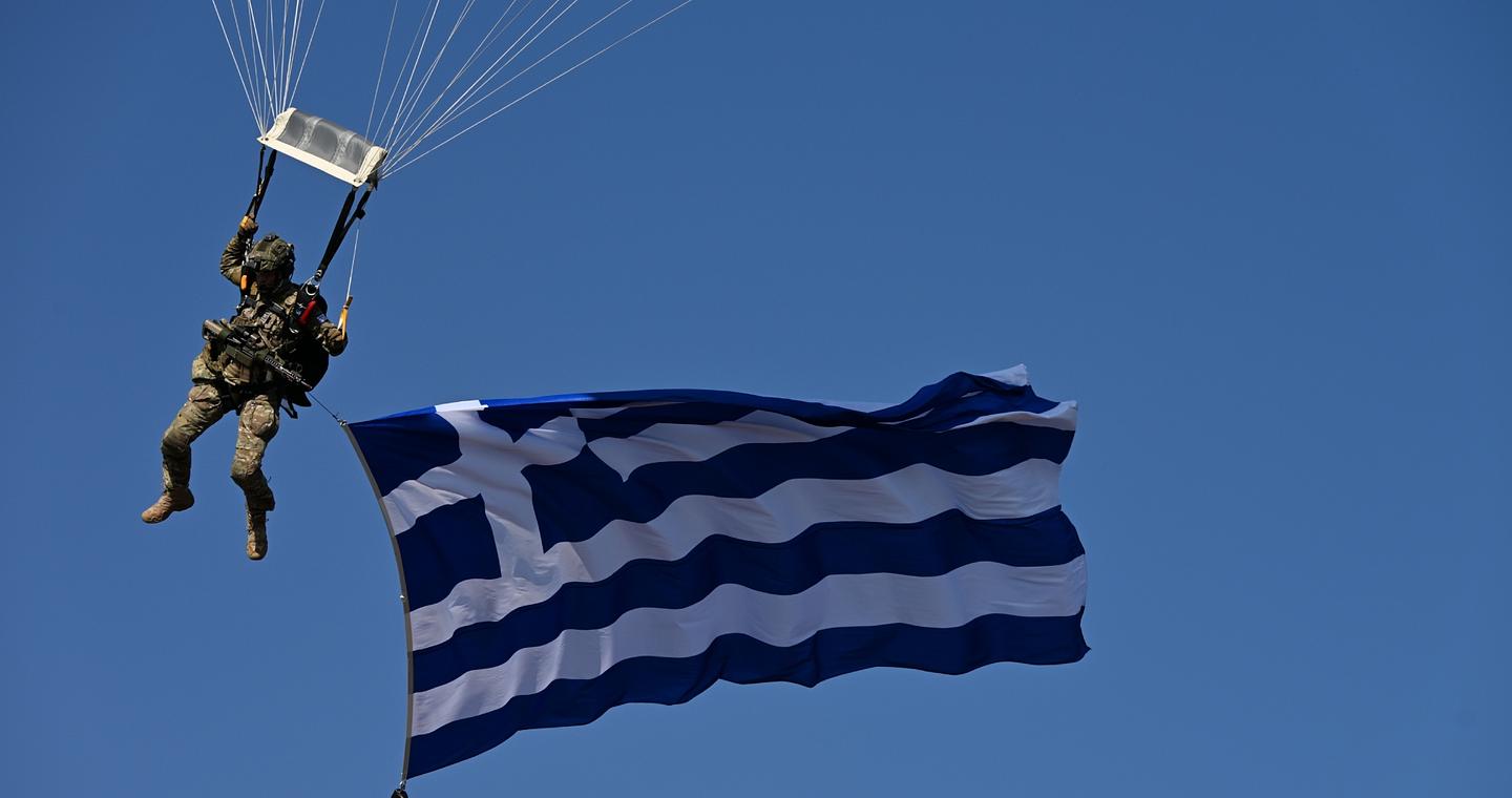 «Αίσιος Οιωνός – 25»: Εντυπωσιακές εικόνες από την άσκηση με drones και anti-drone συστήματα