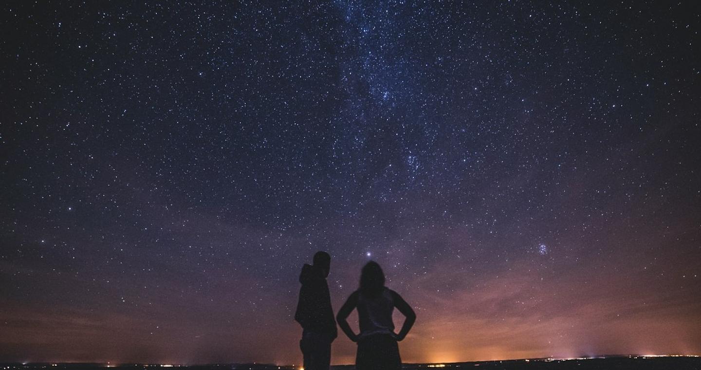 Άκρως Ζωδιακό: Τα Do’s και Don’ts στα ζώδια σήμερα [Σάββατο 15.11.2025]