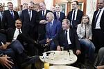 Μητσοτάκης στους βουλευτές: «Διαθέσιμος για συναντήσεις, ωραίες ζυμώσεις στα γεύματα»