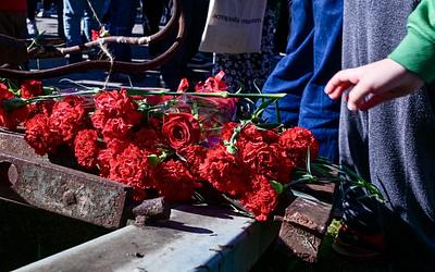 Πολυτεχνείο: Άνοιξαν οι πύλες – Συγκίνηση και μέτρα ασφαλείας στην επέτειο