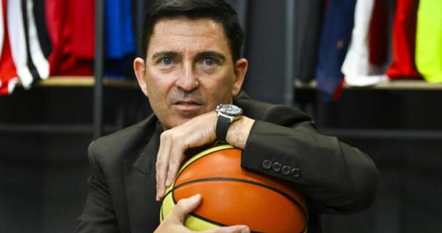 Ο Τσάβι Πασκουάλ επιστρέφει στην Μπαρτσελόνα – Το καθοριστικό τηλεφώνημα του Λαπόρτα