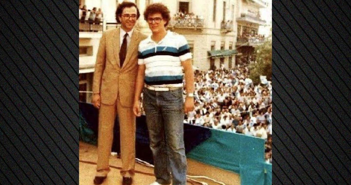 «Ξέρεις εσύ...»: Αινιγματική ανάρτηση Καμμένου για Σαμαρά με φωτογραφία τους από το παρελθόν