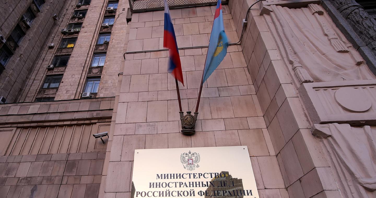 Η Ρωσία δηλώνει έτοιμη να αρχίσει πάλι συνομιλίες με την Ουκρανία