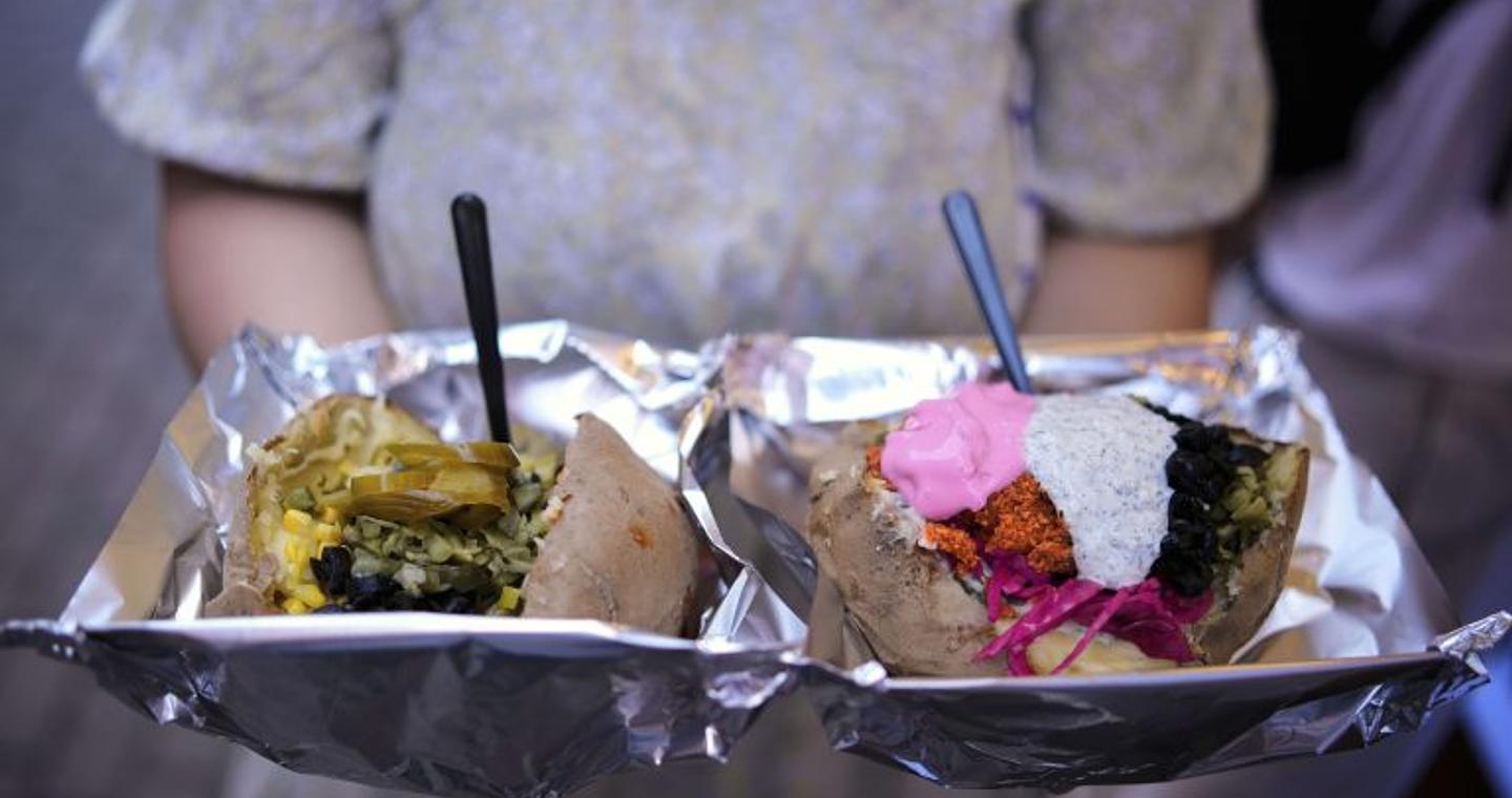 Τουρκία: Πέθαναν δύο παιδιά από τροφική δηλητηρίαση ενώ ήταν σε διακοπές με τους γονείς τους στην Κωνσταντινούπολη