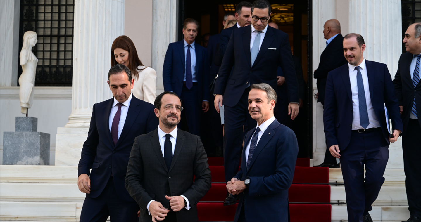 Κινήσεις για να «ξεκολλήσει» το καλώδιο Ελλάδας - Κύπρου