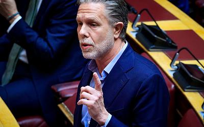 Γερουλάνος: Τι «βλέπει» για το ΠΑΣΟΚ και τις αλλαγές