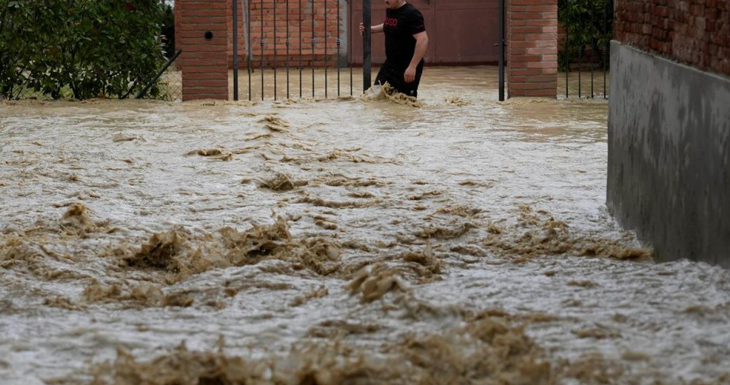 Σφοδρή κακοκαιρία και πλημμύρες στην βορειοανατολική Ιταλία – Φόβοι για δύο άτομα που αγνοούνται - Βίντεο