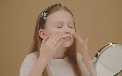 Προϊόντα ομορφιάς για νήπια: «Δυστοπικό» το χαρακτηρίζουν οι δερματολόγοι