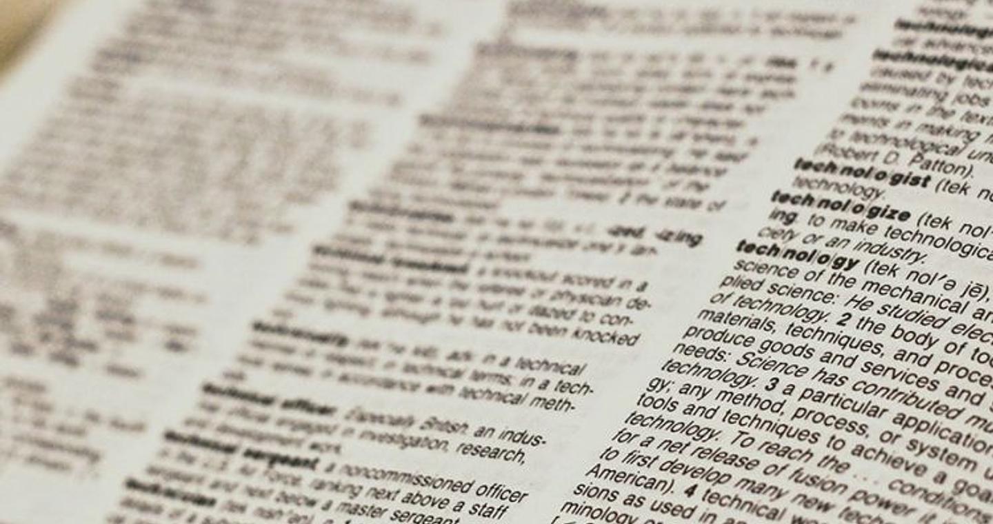 To λεξικό του Κέιμπριτζ βάπτισε ως λέξη της χρονιάς το «παρακοινωνικός» – Το ανησυχητικό φαινόμενο πίσω από τον όρο