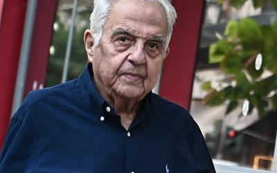 Πένθος στην Αριστερά: Έφυγε από τη ζωή ο Αλέκος Φλαμπουράρης