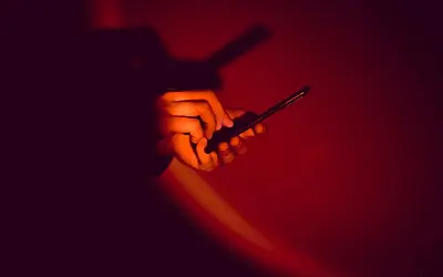 Τηλεφωνικές απάτες: Πώς να προστατευτείτε από τις νέες μεθόδους εξαπάτησης