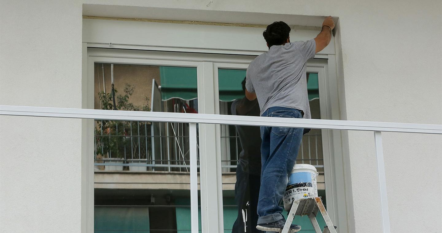 Επιδότηση έως 90% για ανακαίνιση παλαιών κατοικιών