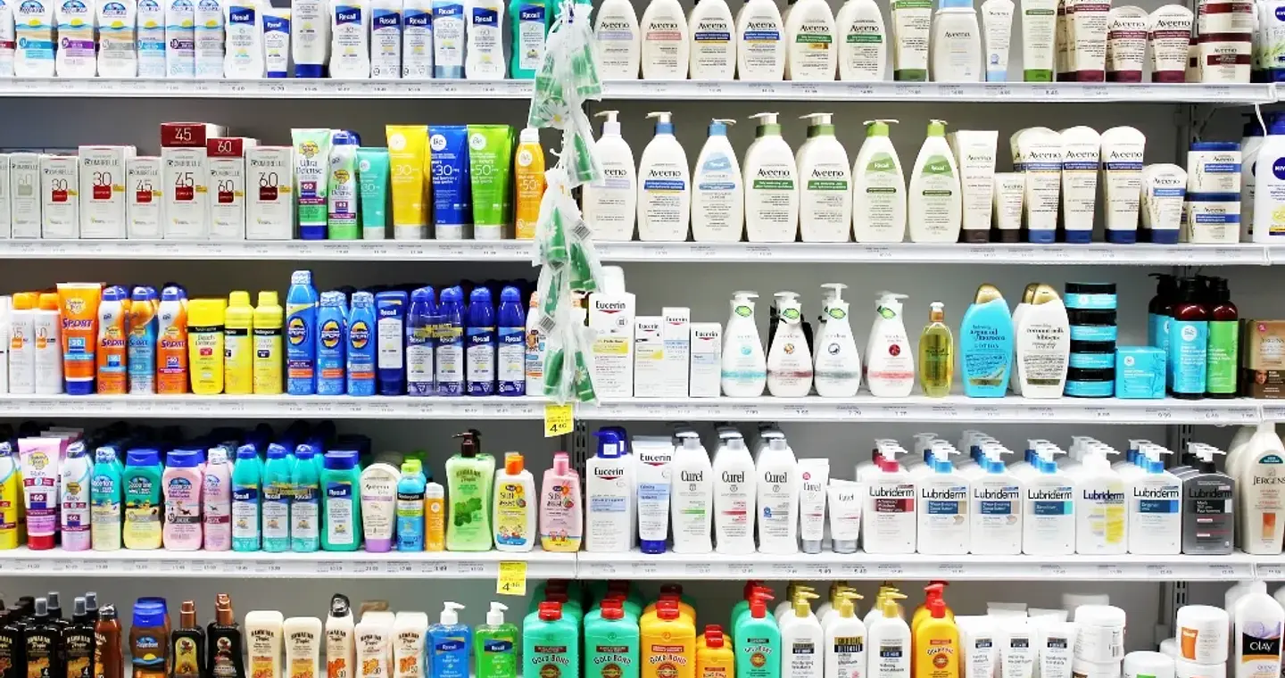 Οργή από δερματολόγους για προϊόντα περιποίησης για τετράχρονα