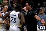 Ένταση στο NBA: Ο Ντρέιμοντ Γκριν σε νέα διαμάχη με φίλαθλο!