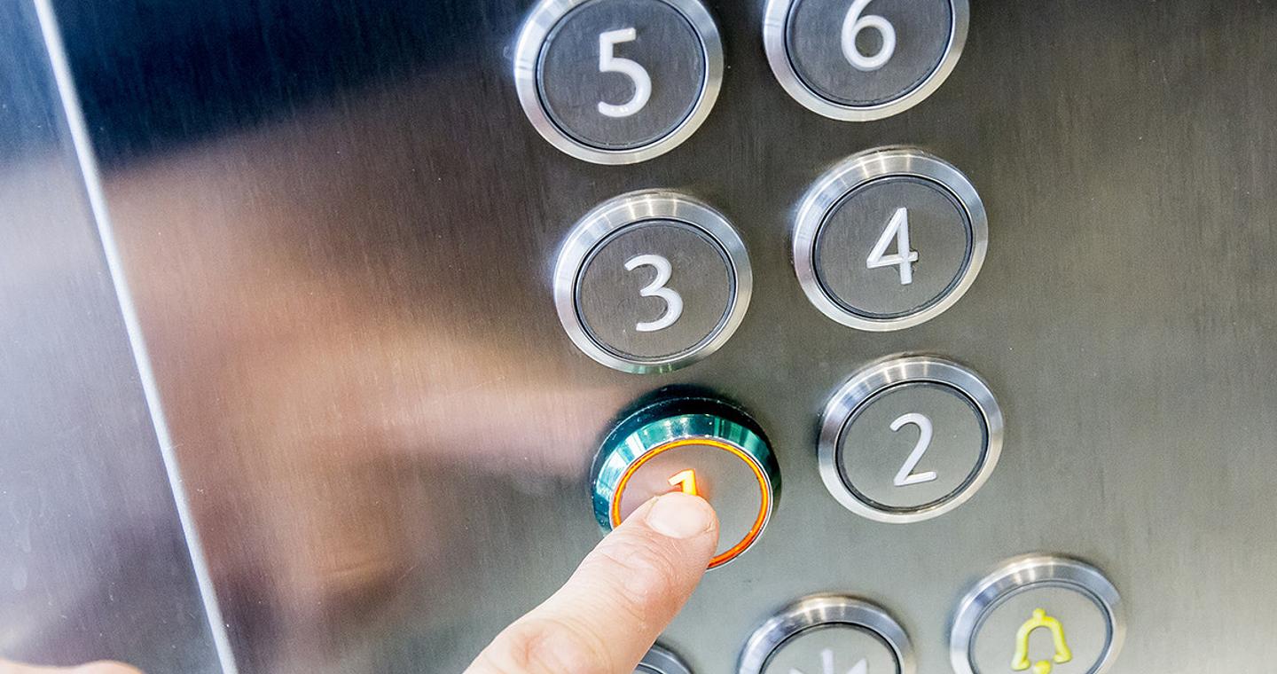 Το 90% των ανελκυστήρων δεν έχει απογραφεί στο νέο μητρώο: Έρχεται σφράγισμα και τσουχτερά πρόστιμα έως 5.000 ευρώ