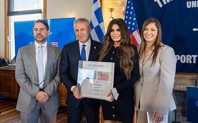 Η Αμερικανίδα πρέσβης Γκίλφοϊλ ενισχύει τους ναυτιλιακούς δεσμούς Ελλάδας-ΗΠΑ