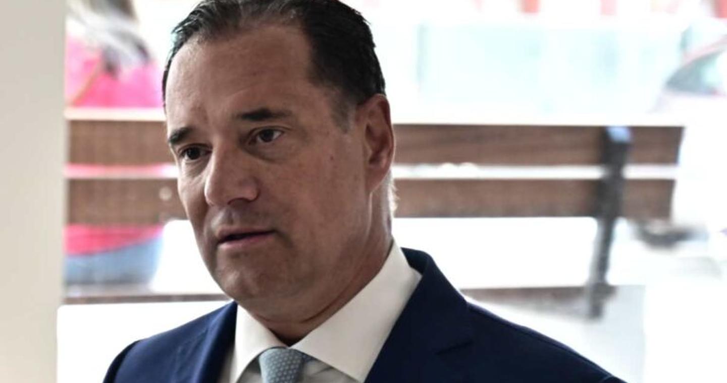 Γεωργιάδης κατά Κωνσταντοπούλου για Καραναστάση: Ευτυχώς θεσπίσαμε κόφτη στη Βουλή, γιατί θα μίλαγε για τον Διαμαντή και τον ηρωισμό του καμία εβδομάδα