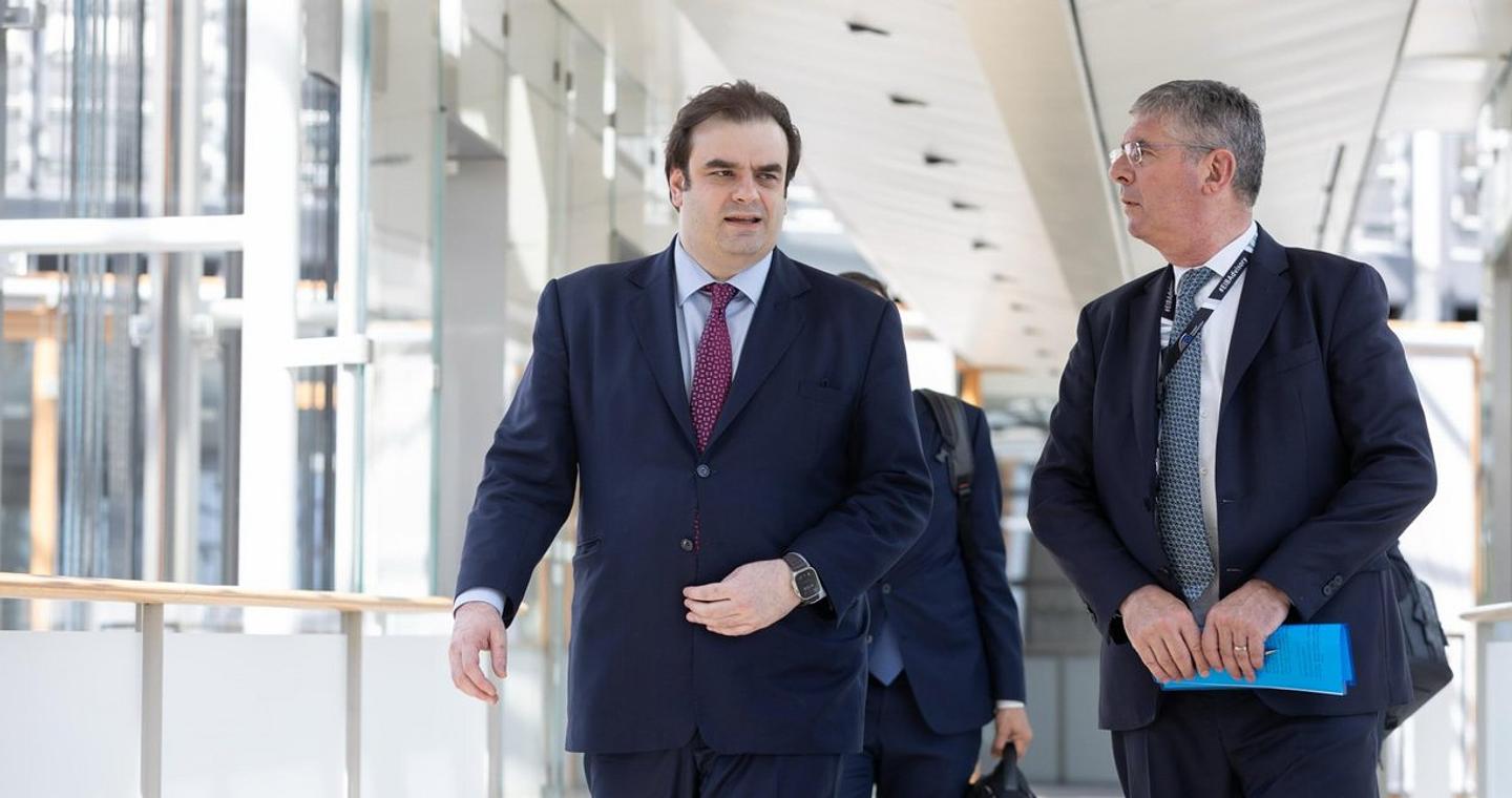 RND: Η Γερμανία μπορεί να μάθει από την Ελλάδα -Τι θα φέρει μαζί του ο Πιερρακάκης στο Βερολίνο