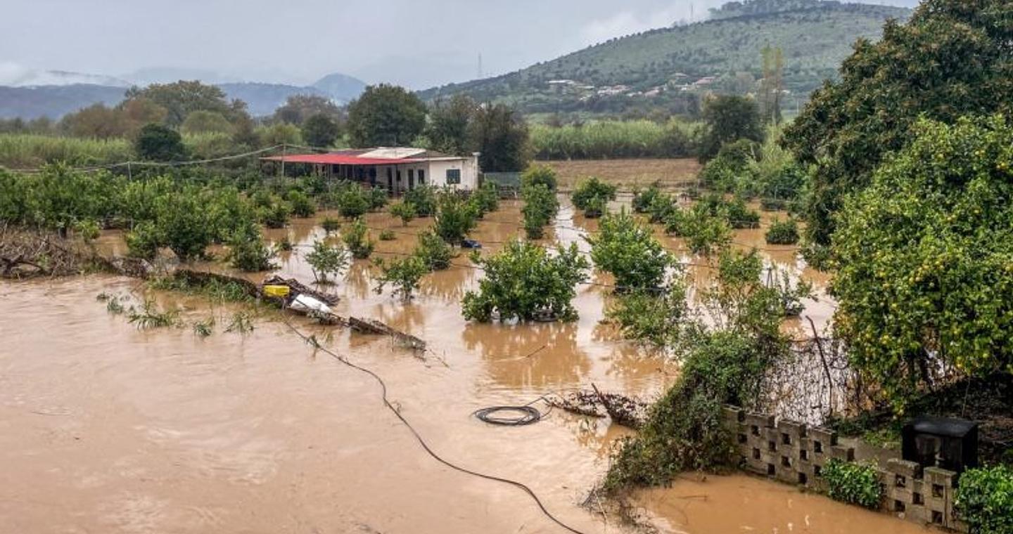 Κακοκαιρία στη Δυτική Ελλάδα: Κατολισθήσεις και προβλήματα σε Ήπειρο και Κέρκυρα – Από Τρίτη νέος κύκλος βροχών