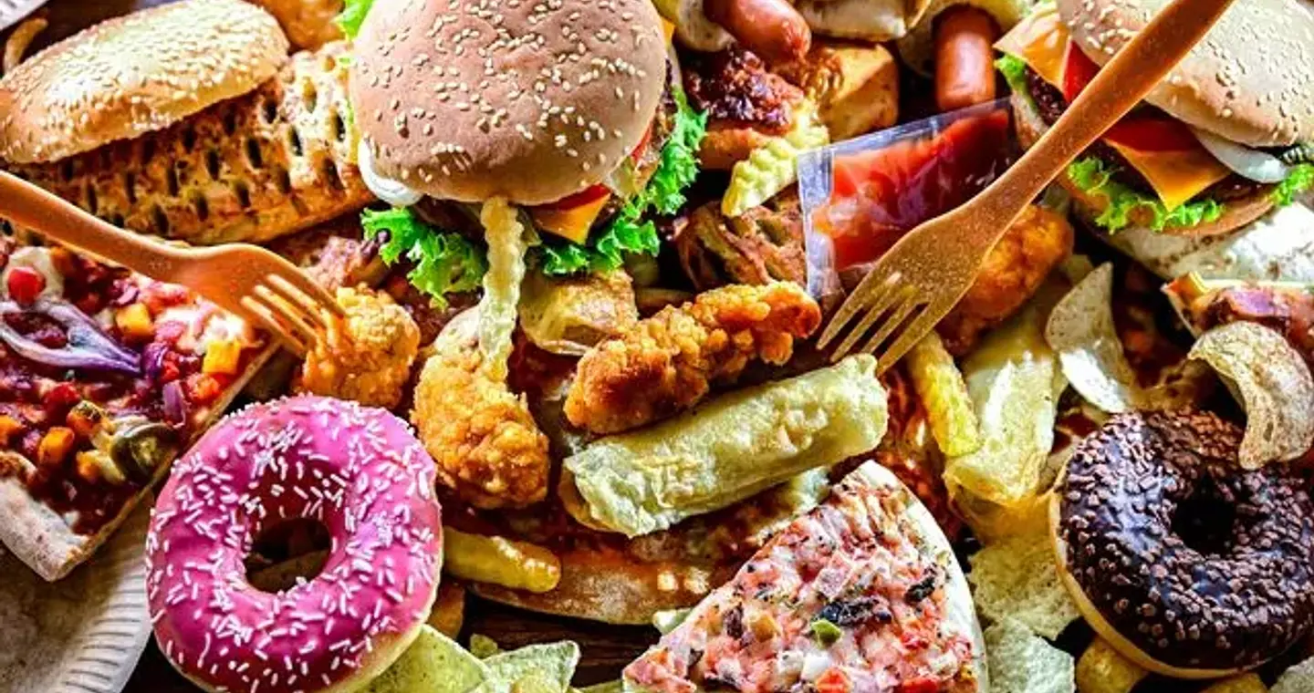 Τα υπερ-επεξεργασμένα τρόφιμα “χτυπάνε” κάθε όργανο του σώματος